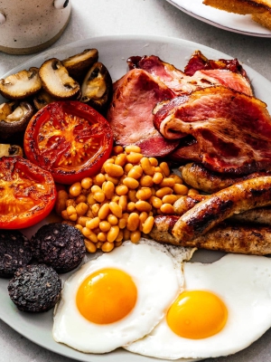 FULL ENGLISH BREAKFAST